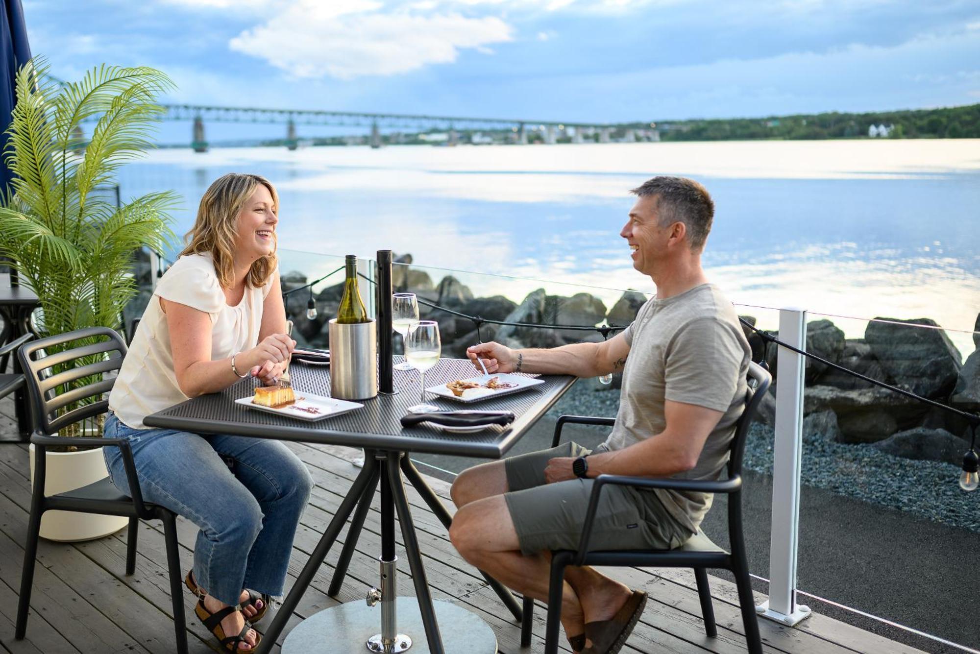Rodd Miramichi Hotel Eksteriør billede